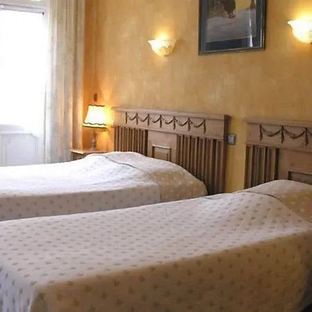 Manitoba Hotel 3*