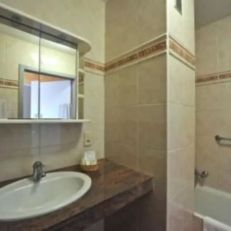 Otel Manitoba 3*